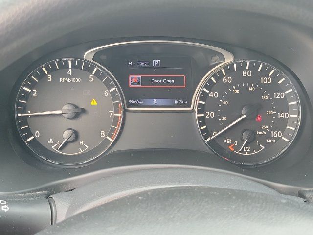 Used 2019 Nissan Pathfinder S AWD/4WD image 11