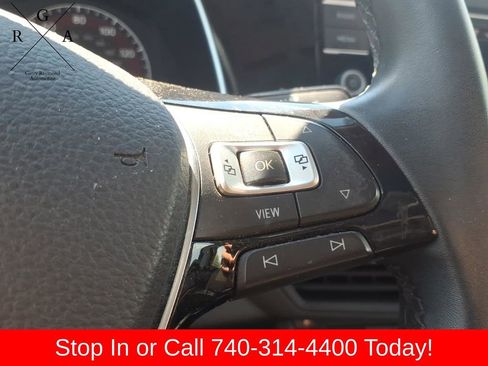 Used 2020 Volkswagen Jetta SE w/ SE Cold Weather Package FWD image 22