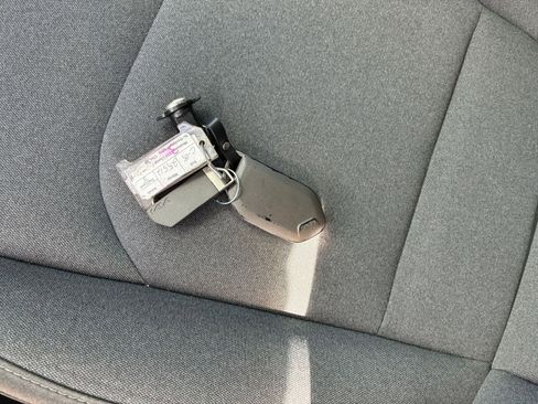 Used 2025 Kia K4 LXS image 17