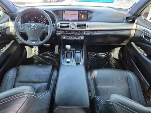 Used 2013 Lexus LS 460 w/ F-Sport Pkg RWD image 23