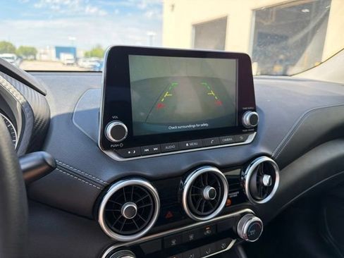 Used 2025 Nissan Sentra SV FWD image 24