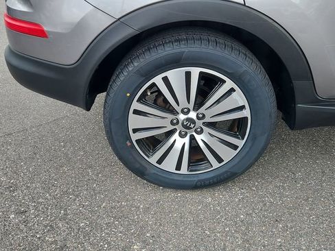 Used 2015 Kia Sportage EX image 5