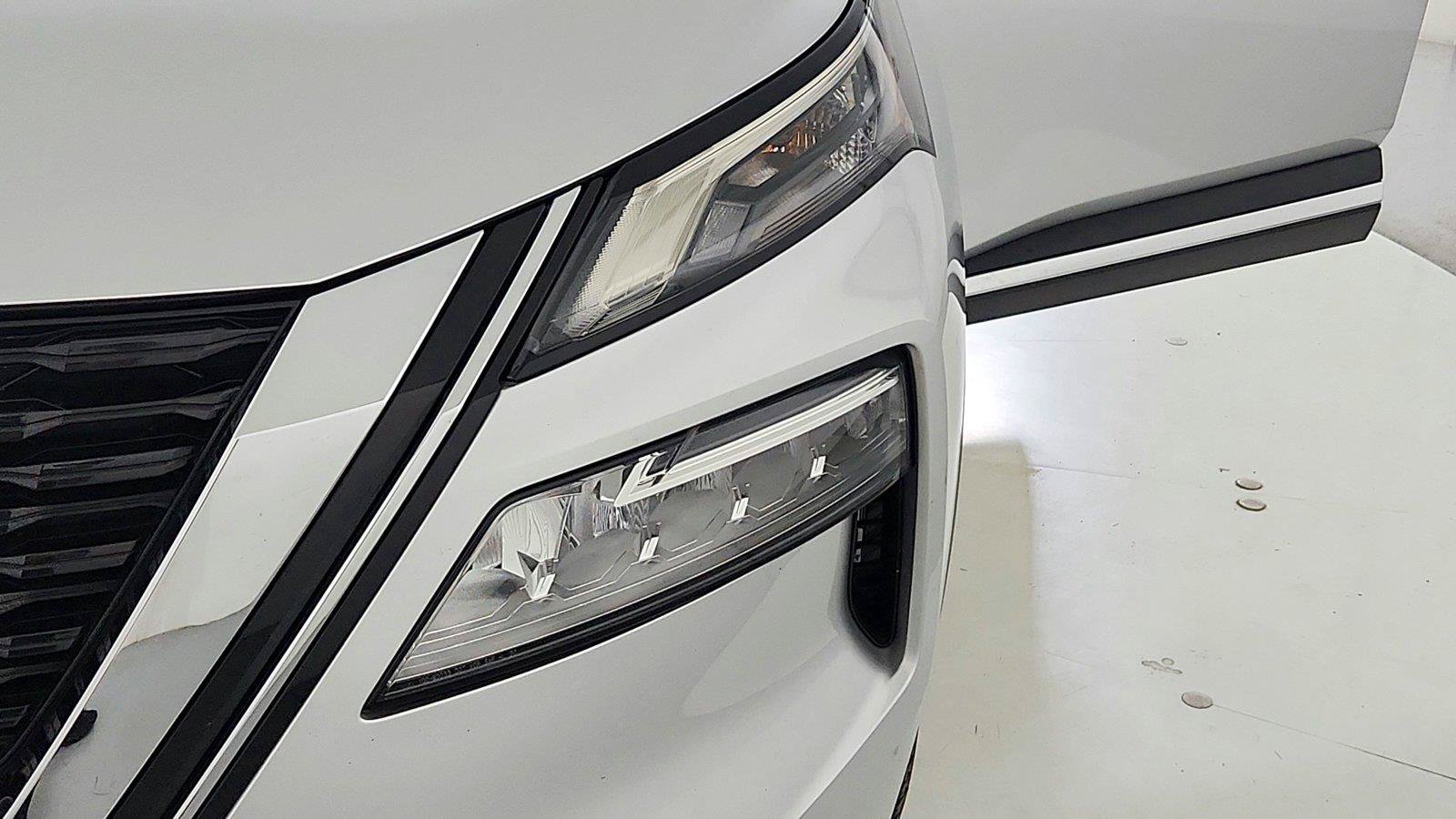 Used 2022 Nissan Rogue SL AWD/4WD image 39
