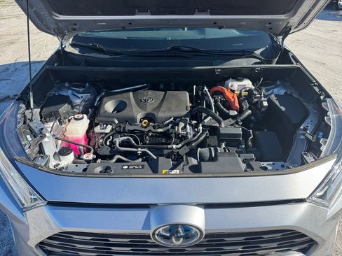 Used 2021 Toyota RAV4 XSE AWD/4WD image 28
