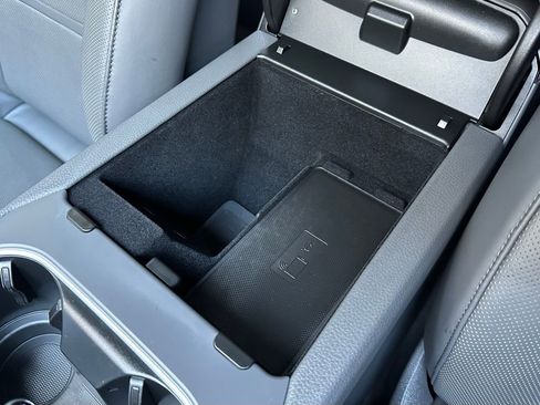 Used 2022 Porsche Cayenne E-Hybrid Coupe image 74