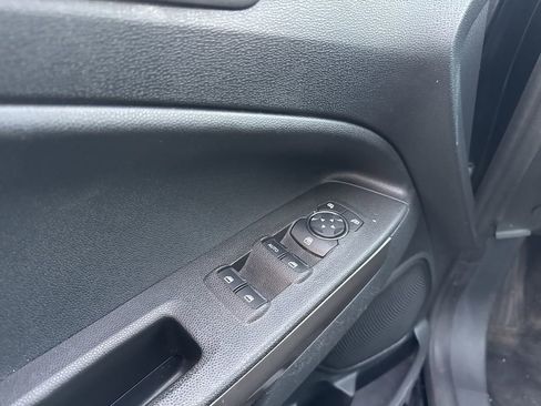 Certified 2019 Ford EcoSport SE image 7