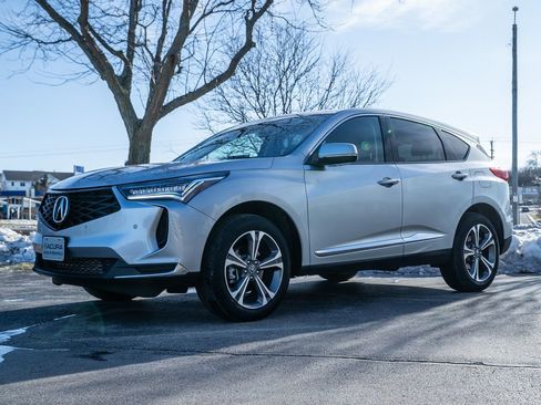 Certified 2025 Acura RDX w/ Technology Package image 6