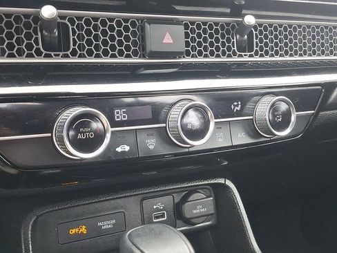 Certified 2024 Honda Civic Sport image 19