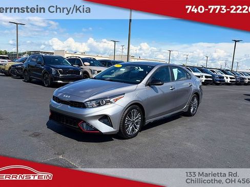 Used 2023 Kia Forte GT-Line FWD image 3