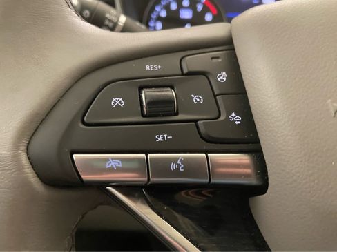 Used 2024 Cadillac XT6 Premium Luxury w/ Technology Package image 27