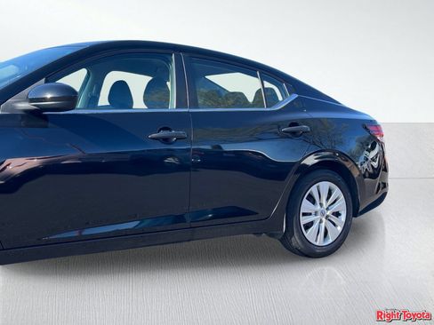 Used 2024 Nissan Sentra S FWD image 9