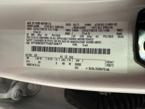 Used 2017 Ford F350 Lariat w/ FX4 Off-Road Package image 91