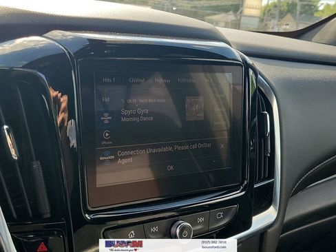 Used 2023 Chevrolet Traverse LT FWD image 27
