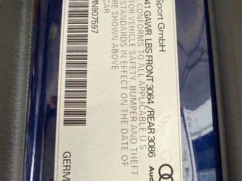 Used 2021 Audi RS 6 w/ Executive Package image 41