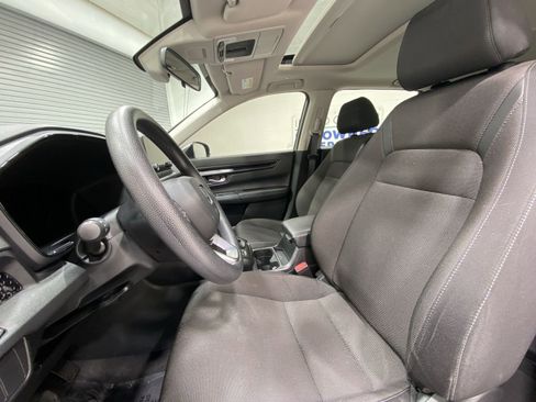 Used 2024 Honda CR-V EX image 11