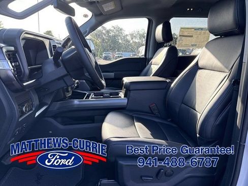 New 2026 Ford F250 Lariat w/ Black Appearance Package AWD/4WD image 9