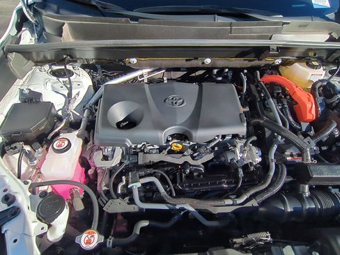 Used 2024 Toyota Venza Nightshade image 34