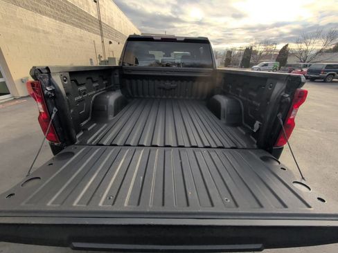 Used 2023 Chevrolet Silverado 1500 Custom RWD image 16