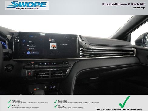 Used 2025 Toyota Camry XSE image 19