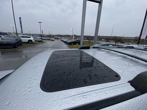 Used 2022 Toyota 4Runner SR5 Premium w/ Moonroof Package image 3