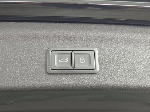 Certified 2023 Audi Q3 2.0T Premium Plus w/ Premium Plus Package AWD/4WD image 14