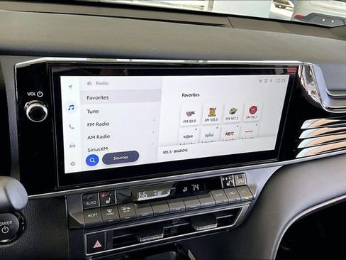 Used 2025 Toyota Camry XSE image 22