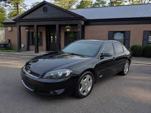 Used 2006 Chevrolet Impala SS w/ Convenience Package FWD image 2