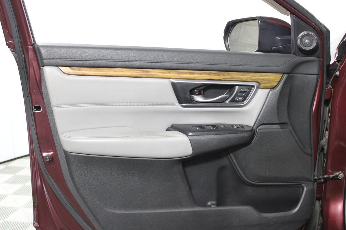Used 2018 Honda CR-V EX-L image 11