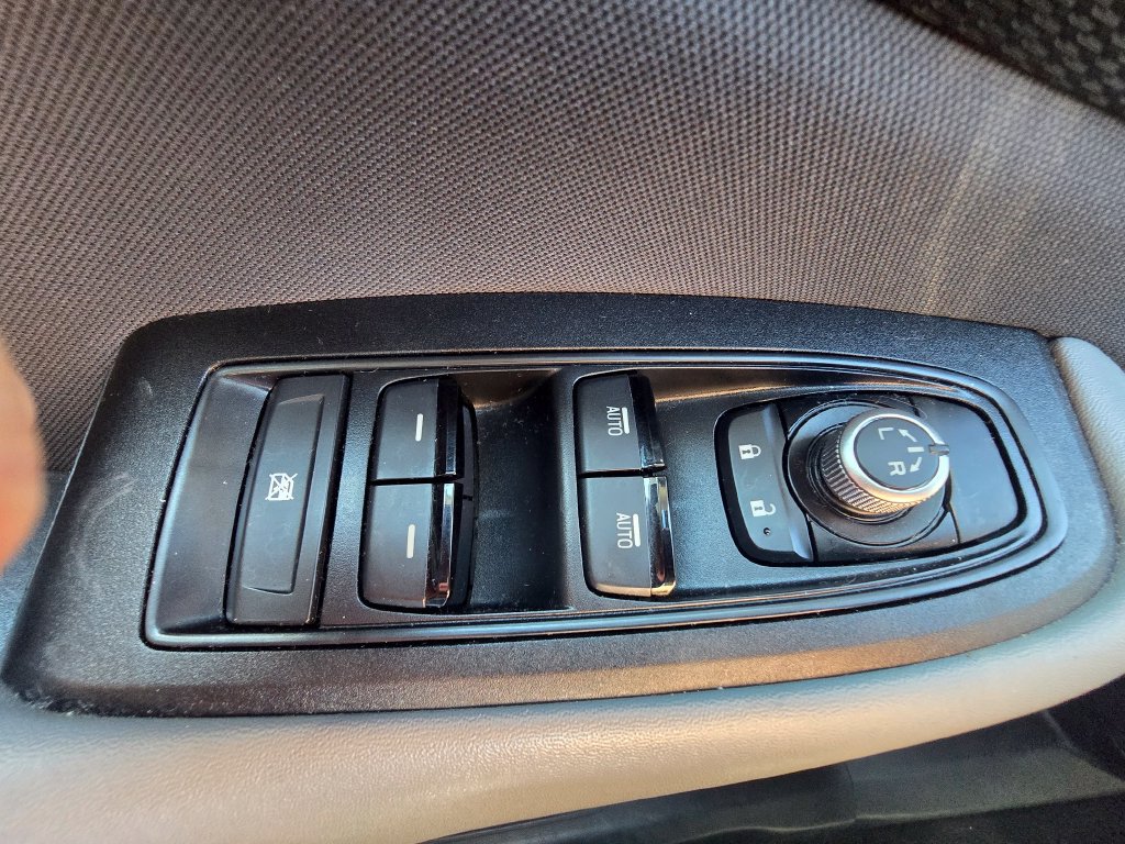 Used 2020 Subaru Outback Premium AWD/4WD image 22