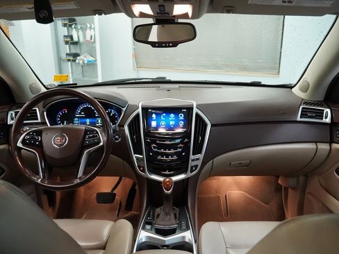 Used 2015 Cadillac SRX Luxury image 19