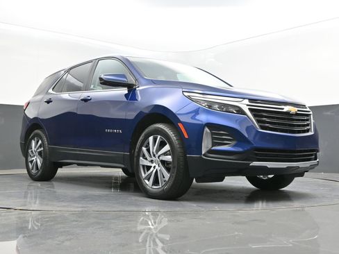Used 2023 Chevrolet Equinox LT image 38
