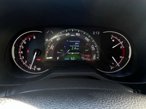 Used 2023 Toyota RAV4 XLE Premium image 13