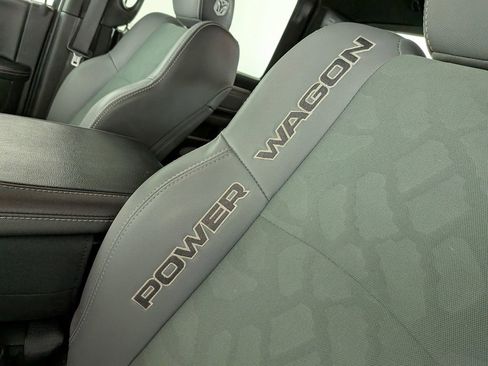 Used 2018 RAM 2500 Power Wagon w/ Luxury Group image 16