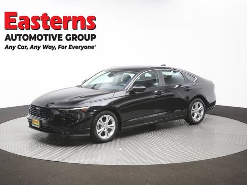 Used 2025 Honda Accord LX image 55