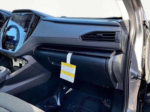 Used 2024 Subaru Crosstrek 2.0i Premium image 16