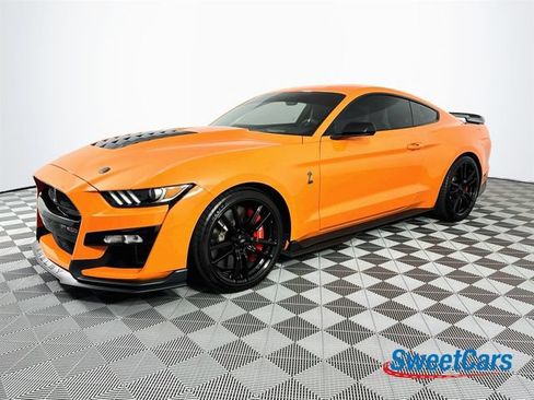Used 2020 Ford Mustang Shelby GT500 RWD image 3