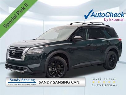 Used 2023 Nissan Pathfinder SL