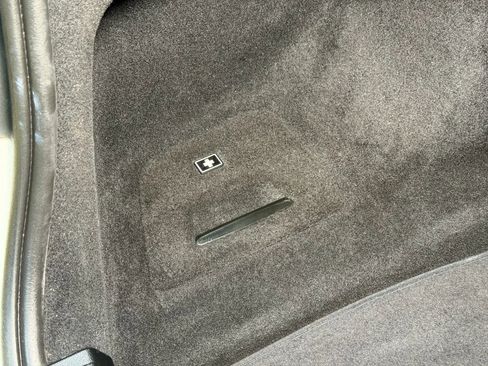 Used 2016 BMW 740i RWD image 13