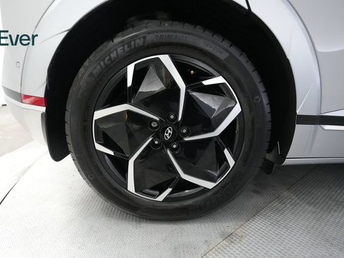 Used 2024 Hyundai Ioniq 5 Limited RWD image 22