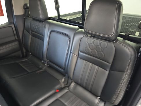 Certified 2023 Nissan Frontier SV w/ SV Premium Package image 13