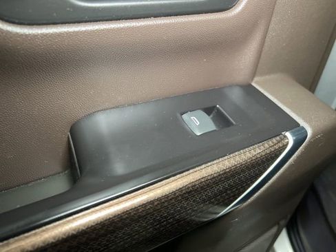 Used 2020 Chevrolet Silverado 1500 RST image 68