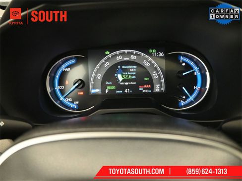 Used 2023 Toyota RAV4 XLE Premium image 12