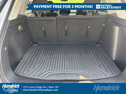 Used 2024 Chevrolet TrailBlazer LT w/ Convenience Package FWD image 1