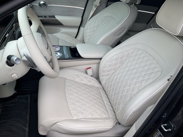 Used 2023 Genesis GV60 Performance AWD/4WD image 5