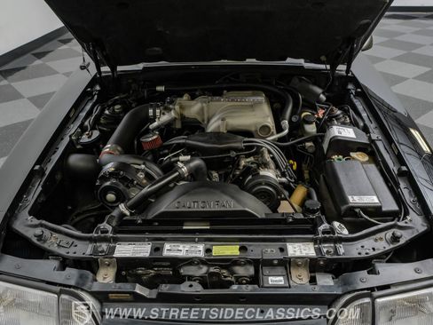 Used 1993 Ford Mustang Cobra RWD image 3