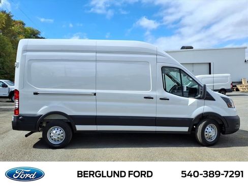 New 2025 Ford Transit 250 148 High Roof AWD image 4