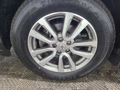 Used 2015 Nissan Pathfinder SL w/ SL Premium Package image 17