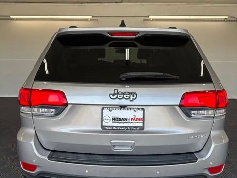 Used 2019 Jeep Grand Cherokee Laredo RWD image 19