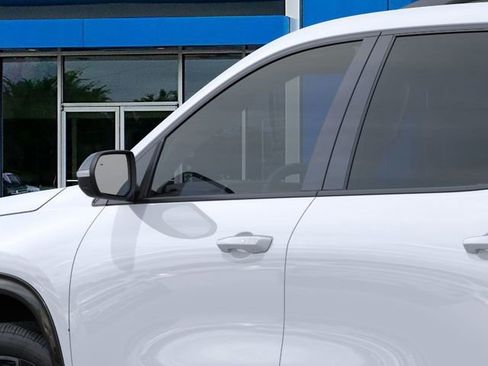 New 2026 Chevrolet Traverse RS w/ LPO, Floor Liner Package image 12