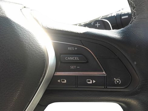 Used 2019 INFINITI QX50 Luxe w/ Navigation Package image 22